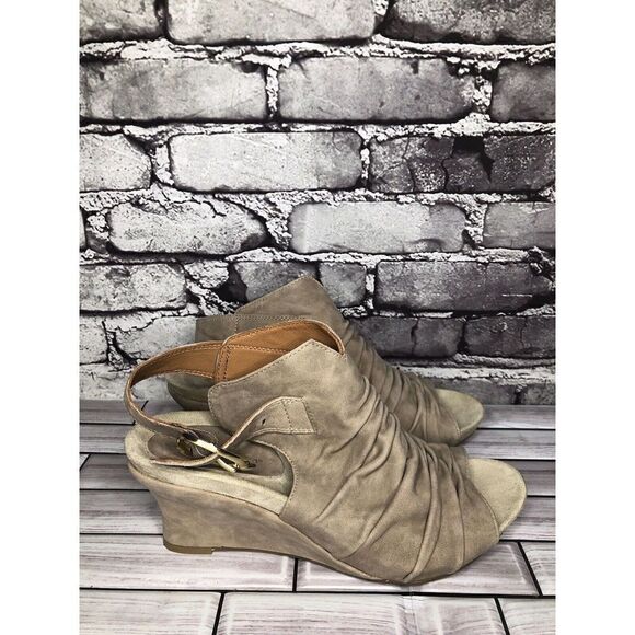 Earthies Earth Santo Taupe Suede Leather Peep Ankle Wedge Booties Women sz 10B - Picture 9 of 16